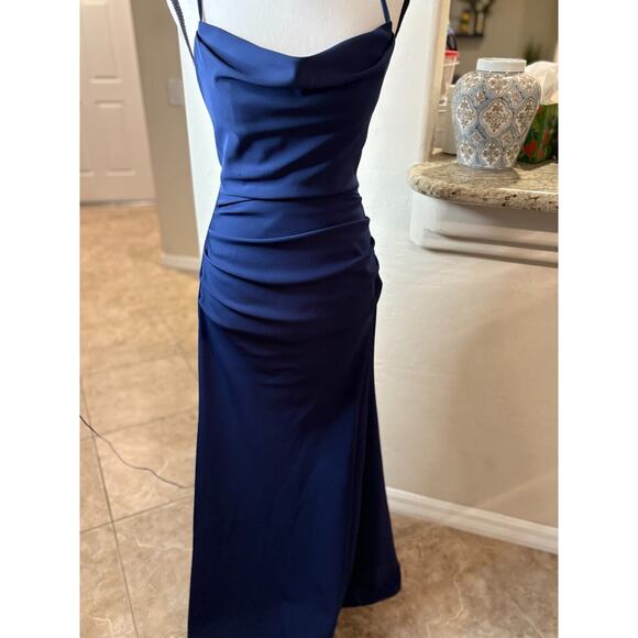 Galina Signature Navy Blue Formal Gown Crisscross back Size 4 NEW MSRP $189 - Picture 5 of 16